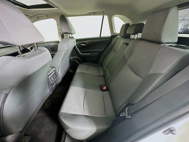 Photo of 2024 Ice Cap Toyota RAV4
