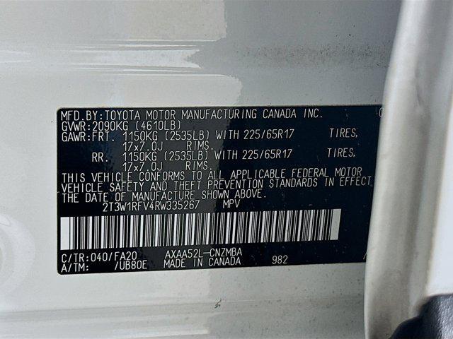 Photo of 2024 Ice Cap Toyota RAV4