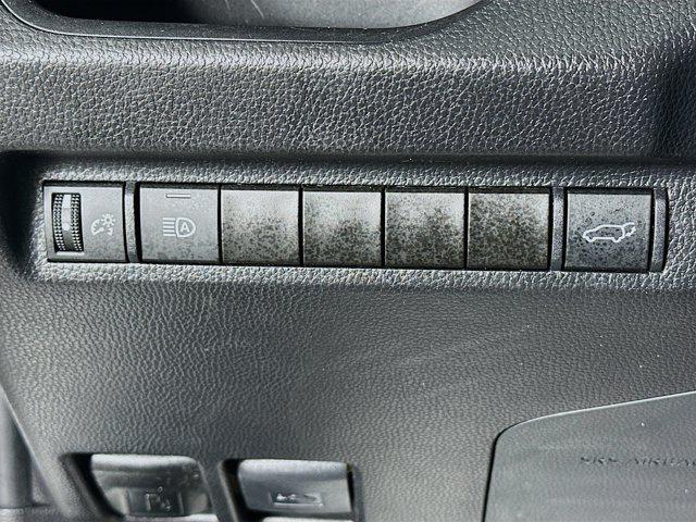 Photo of 2024 Ice Cap Toyota RAV4