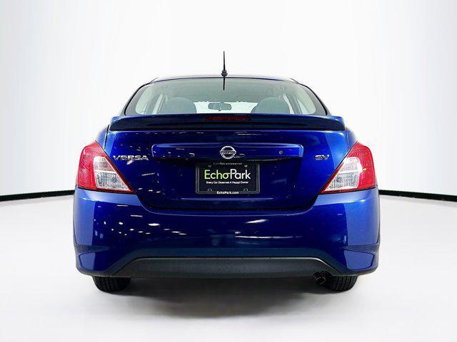 Photo of 2019 Deep Blue Pearl Nissan Versa