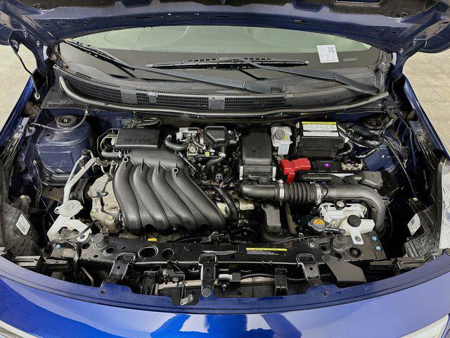 Photo of 2019 Deep Blue Pearl Nissan Versa