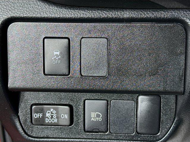 Photo of 2021 Barcelona Red Metallic Toyota Tacoma