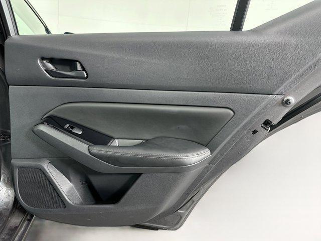 Photo of 2023 Gun Metallic Nissan Altima