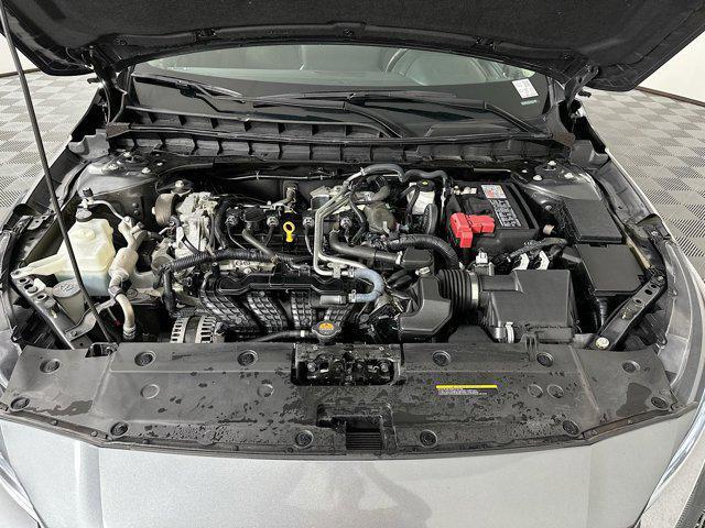 Photo of 2023 Gun Metallic Nissan Altima