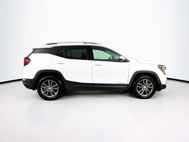 Photo of 2024 Summit White GMC Terrain