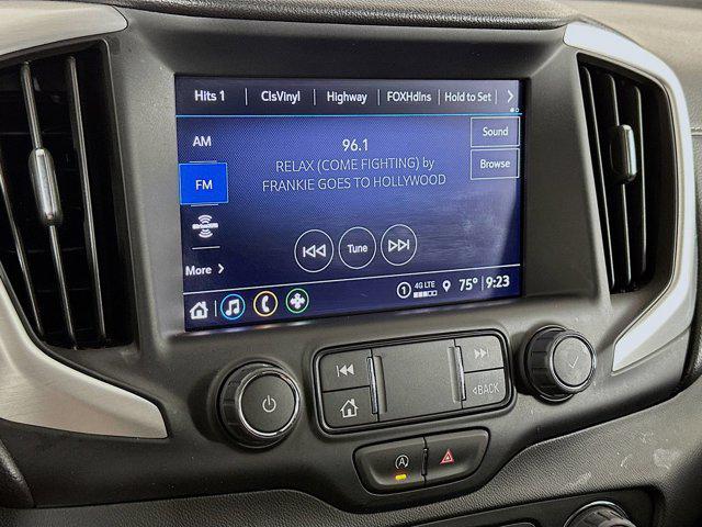 Photo of 2024 Summit White GMC Terrain