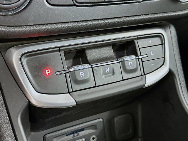 Photo of 2024 Summit White GMC Terrain