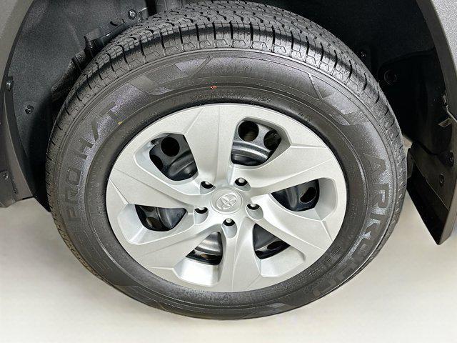 Photo of 2022 Magnetic Gray Metallic Toyota RAV4
