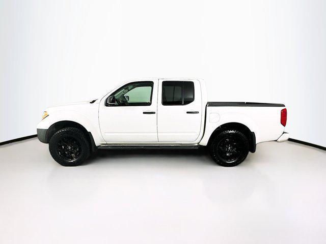 Photo of 2020 Glacier White Nissan Frontier