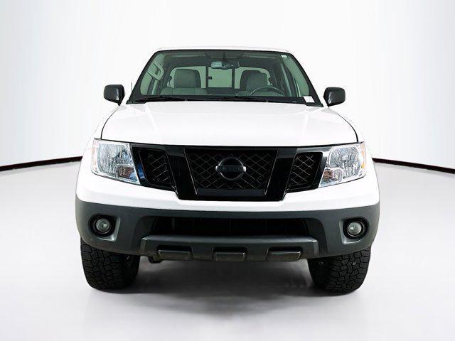 Photo of 2020 Glacier White Nissan Frontier