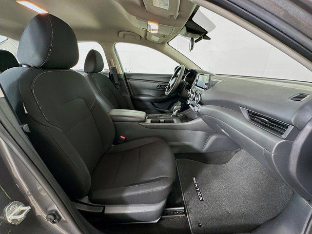 Photo of 2024 Gun Metallic Nissan Sentra
