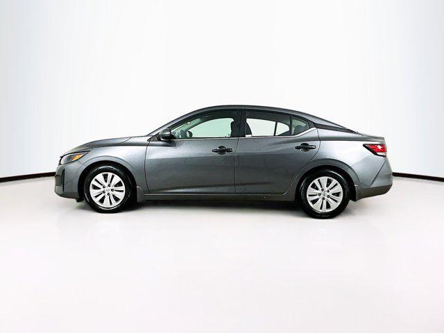 Photo of 2024 Gun Metallic Nissan Sentra