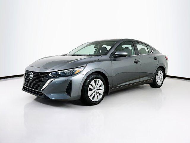 Photo of 2024 Gun Metallic Nissan Sentra
