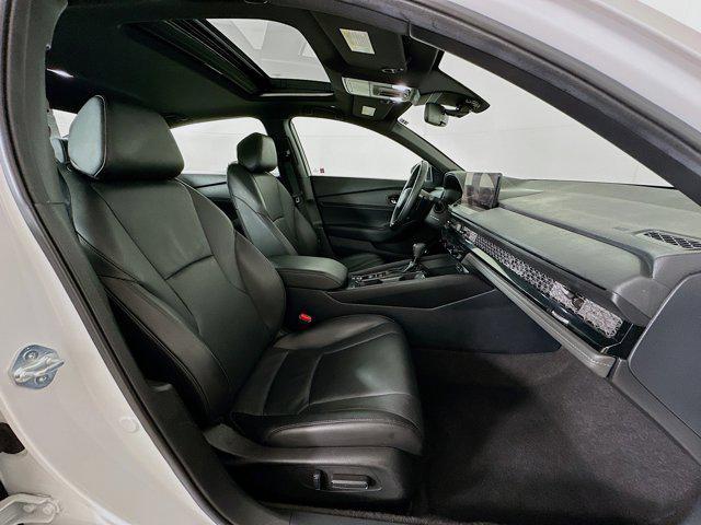 Photo of 2025 Platinum White Pearl Honda Accord Hybrid