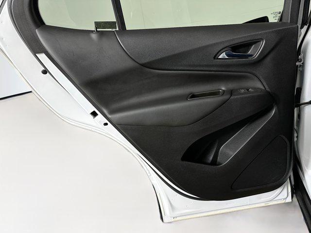 Photo of 2022 Summit White Chevrolet Equinox