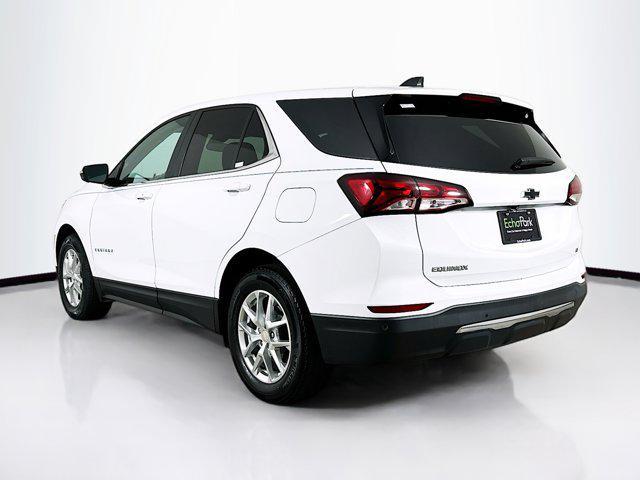 Photo of 2022 Summit White Chevrolet Equinox