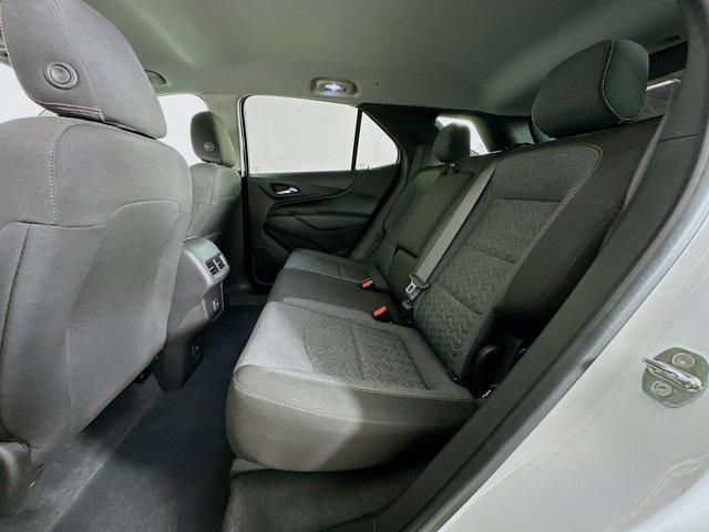Photo of 2022 Summit White Chevrolet Equinox