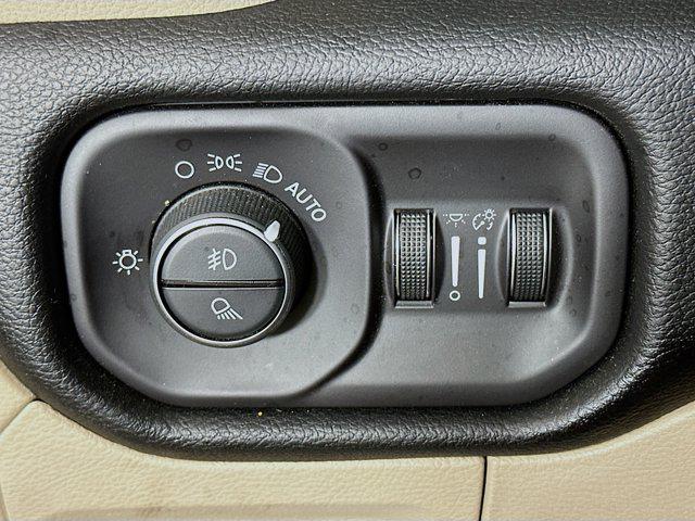 Photo of 2019 Black Forest Green Pearlcoat RAM 1500