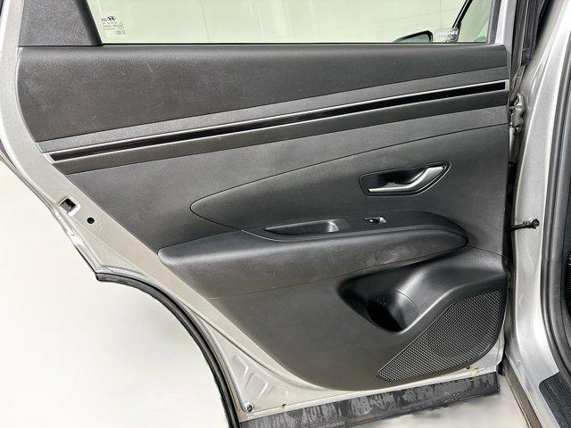 Photo of 2024 Shimmering Silver Hyundai TUCSON