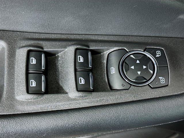 Photo of 2024 Agate Black Metallic Ford Edge