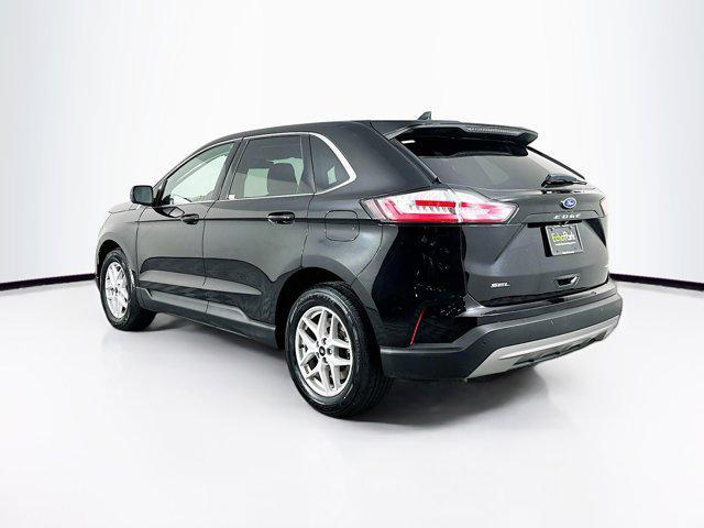 Photo of 2024 Agate Black Metallic Ford Edge