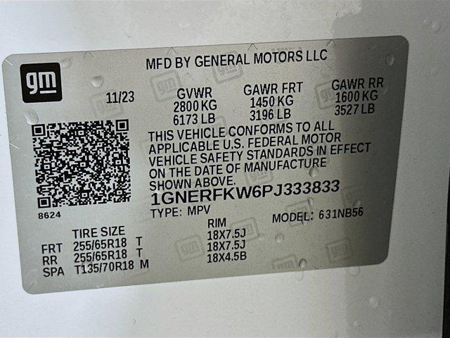 Photo of 2023 Summit White Chevrolet Traverse