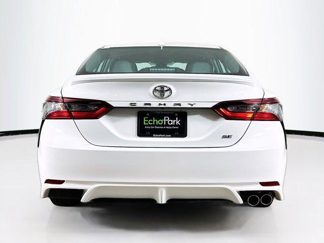 Photo of 2024 Ice Cap Toyota Camry