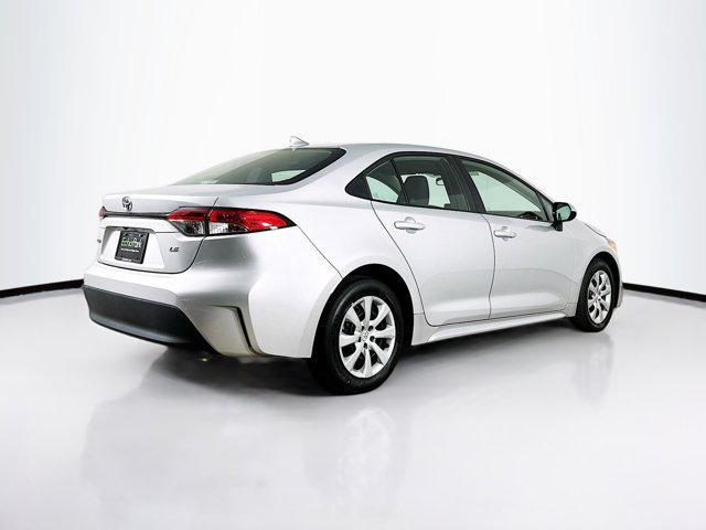 Photo of 2023 Classic Silver Metallic Toyota Corolla