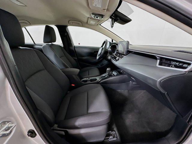 Photo of 2023 Classic Silver Metallic Toyota Corolla