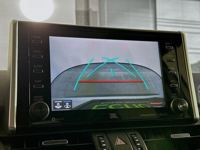 Photo of 2020 Blizzard Pearl Toyota RAV4 Hybrid