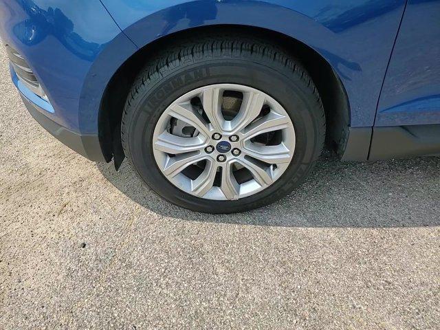 Photo of 2022 ATLAS BLUE Ford Edge