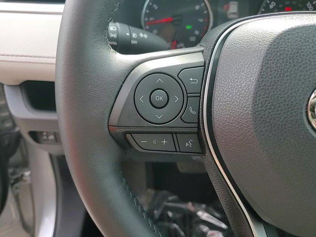 Photo of 2021 Silver Sky Metallic Toyota RAV4