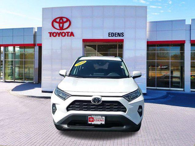 Photo of 2020 Super White Toyota RAV4