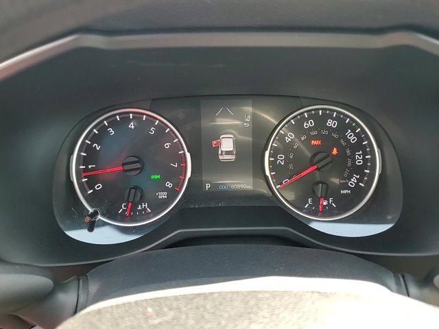 Photo of 2020 Super White Toyota RAV4