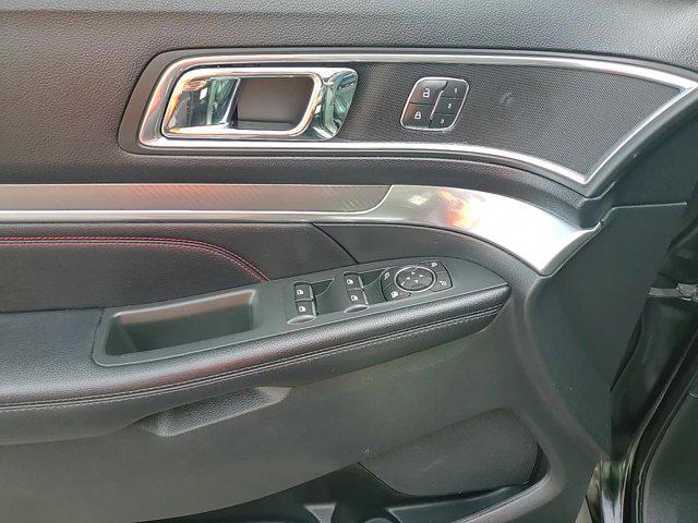 Photo of 2016 SHADOW BLACK Ford Explorer