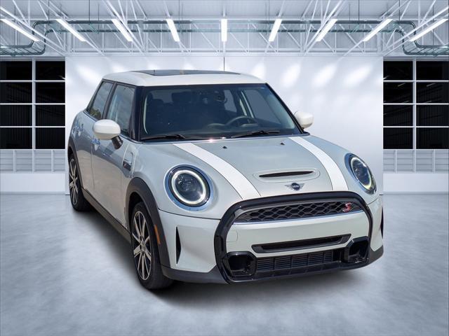 2023 MINI Hardtop