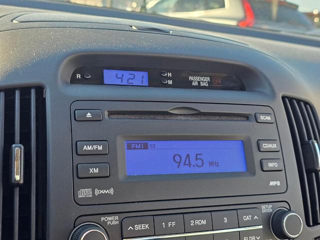 Photo of 2009 Obsidian Black Hyundai ELANTRA