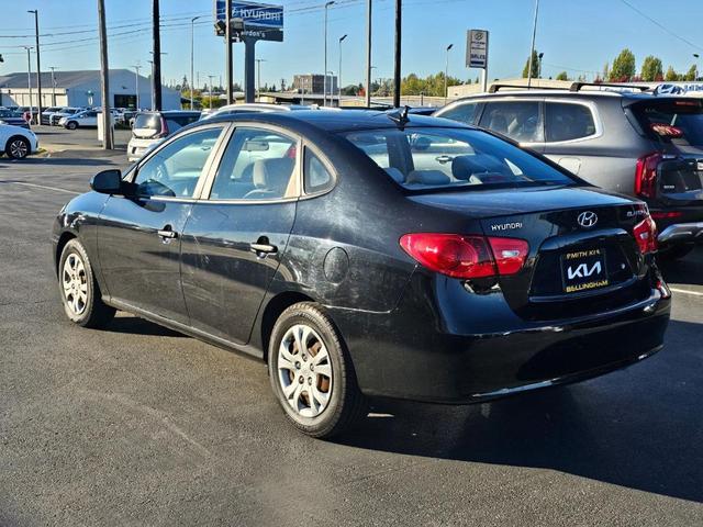 Photo of 2009 Obsidian Black Hyundai ELANTRA