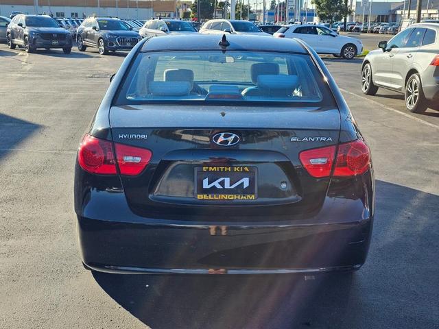 Photo of 2009 Obsidian Black Hyundai ELANTRA