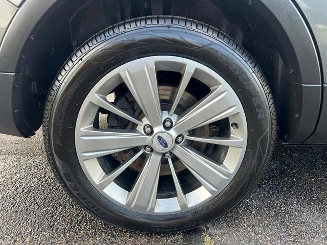 Photo of 2018 Magnetic Metallic Ford Explorer
