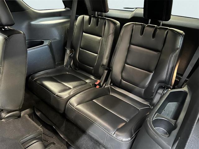 Photo of 2018 Magnetic Metallic Ford Explorer