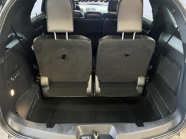 Photo of 2018 Magnetic Metallic Ford Explorer