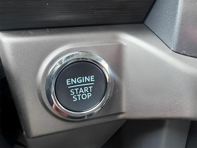 Photo of 2025 Carbonized Gray Metallic Ford F-150