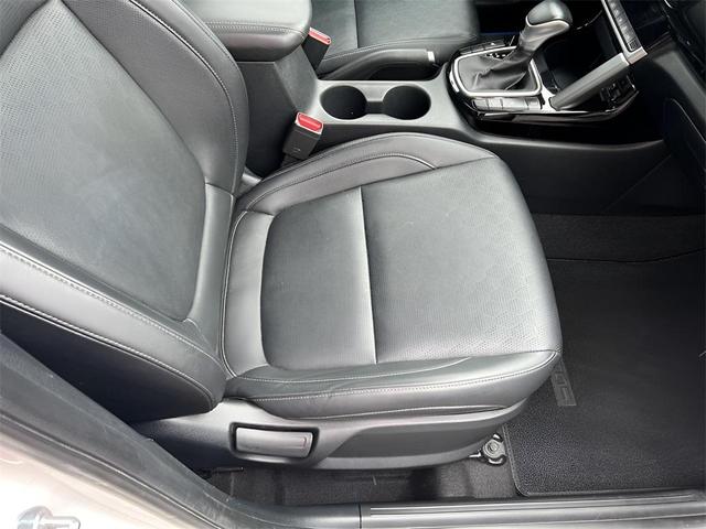Photo of 2022 Snow White Pearl Kia Seltos