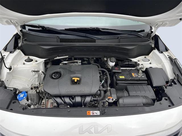 Photo of 2022 Snow White Pearl Kia Seltos
