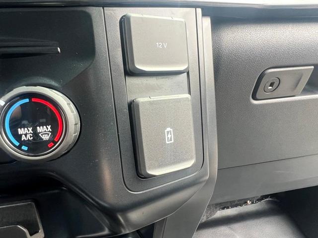 Photo of 2024 Silver Metallic Ford F-150
