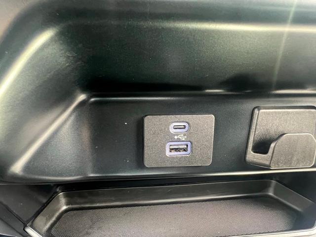 Photo of 2024 Silver Metallic Ford F-150