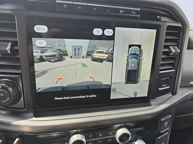 Photo of 2024 White Metallic Ford F-150
