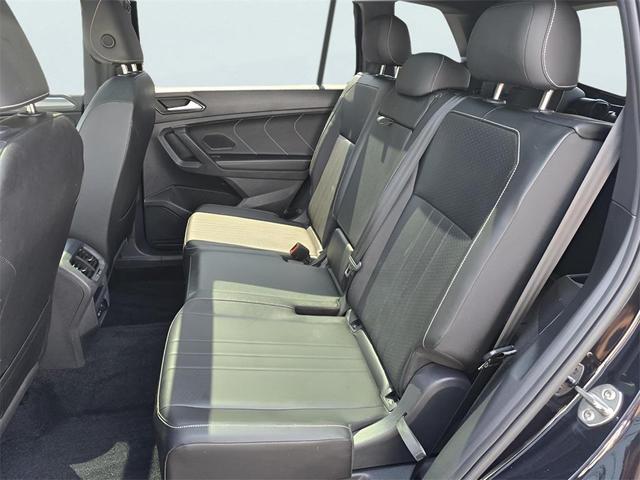 Photo of 2023 Deep Black Pearl Effect Volkswagen Tiguan
