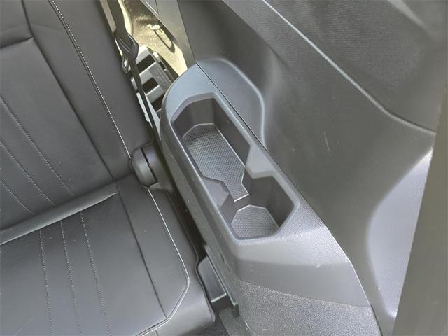 Photo of 2023 Deep Black Pearl Effect Volkswagen Tiguan